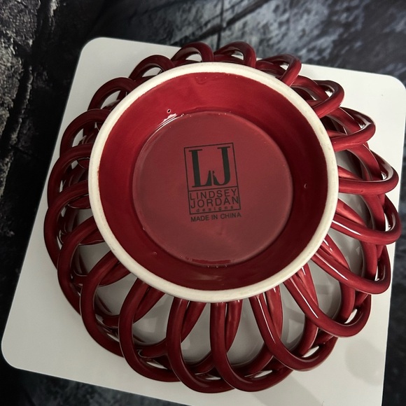 Lindsey Jordan 10” Braided Weave Ceramic Fruit/Bread Bowl | Burgundy - Picture 6 of 6